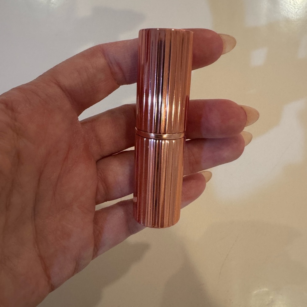 Charlotte Tilbury Icon Baby Lipstick NWT - Picture 4 of 6